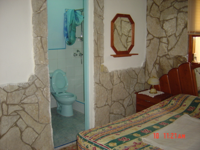 Casa Colonial Enrique Martinez Gibara 4