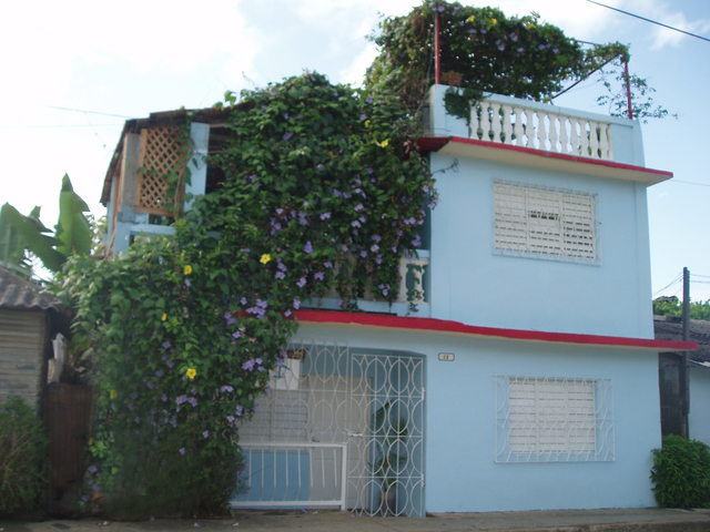 Casa Over y Concha Baracoa