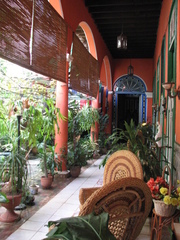 Casona de Calzada Vedado 12