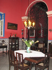 Casona de Calzada Vedado 14