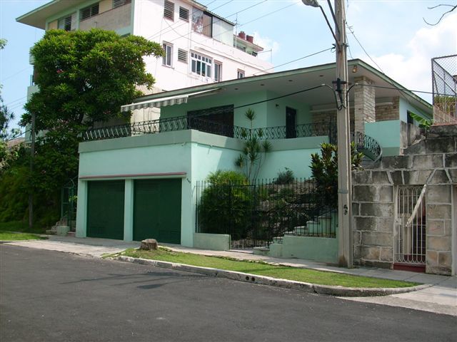 Casa Nely Nuevo Vedado 0