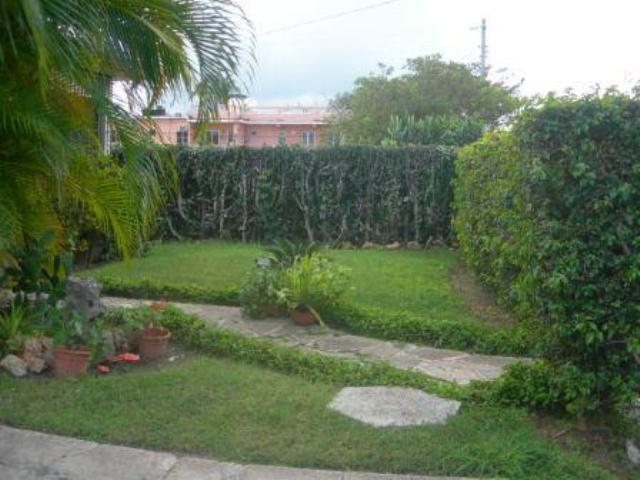 Casa Hortencia Playa de Guanabo 2