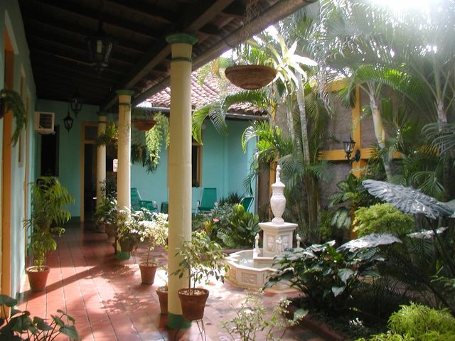 Hostal Buen Viaje Remedios 7